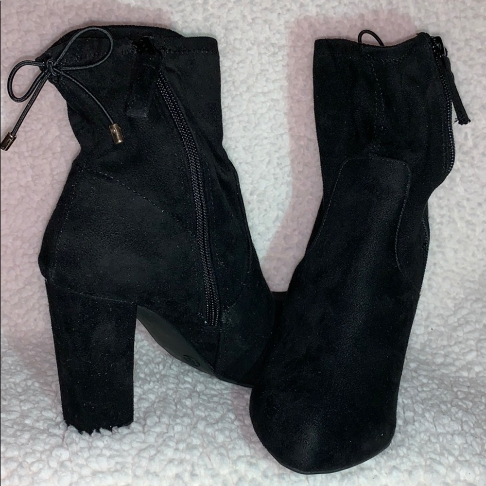MATERIAL GIRL SOCK BOOTIES